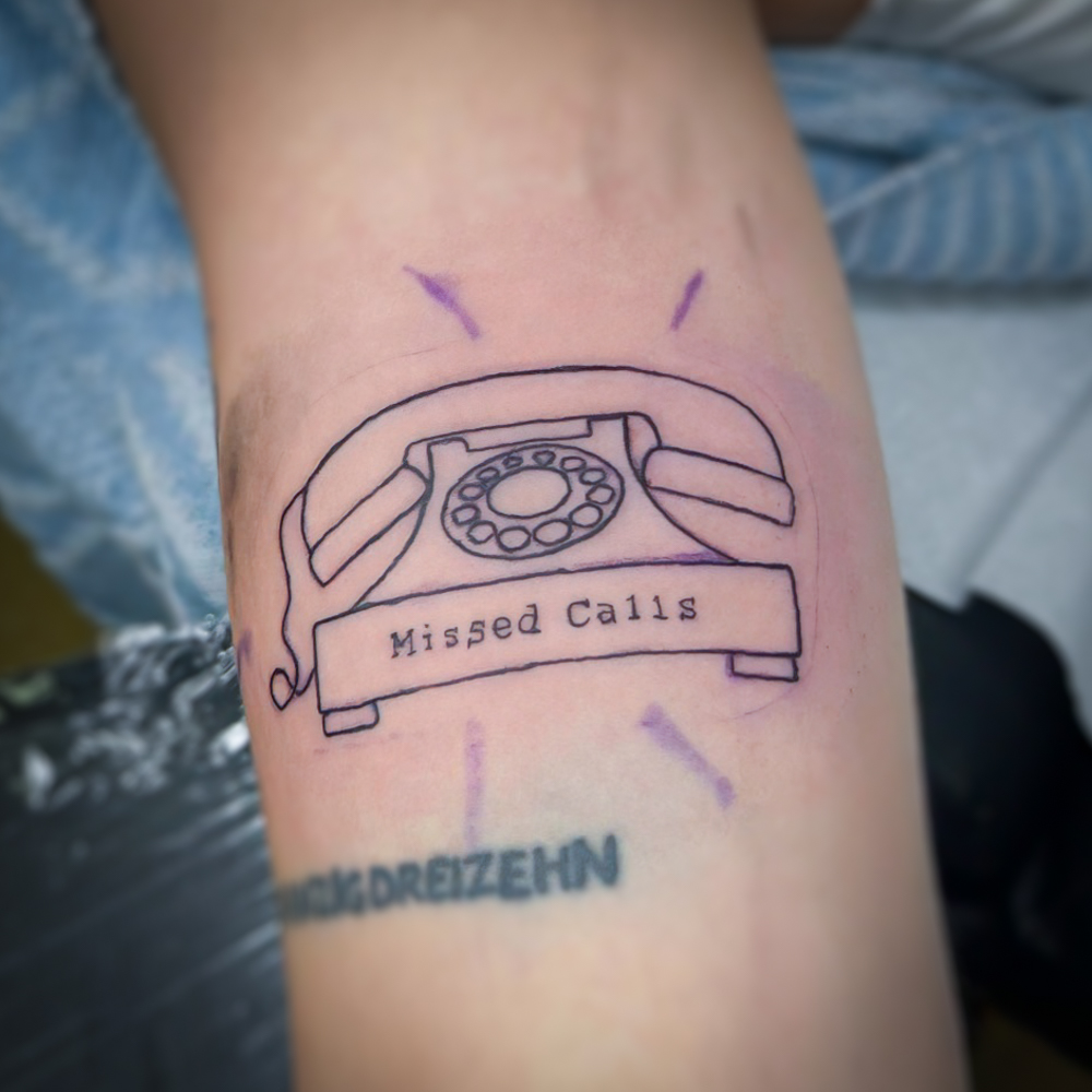Hautbemaler - Tattoo Motiv - Missed Calls