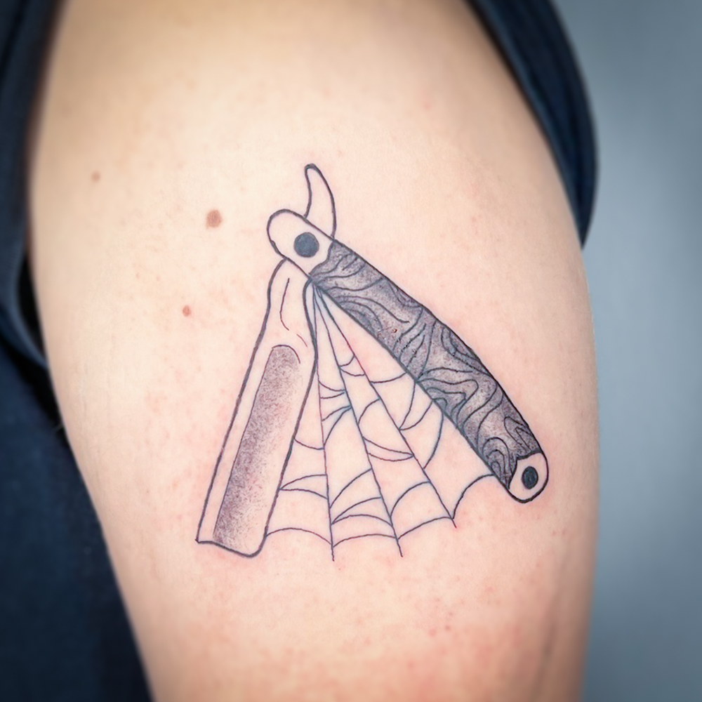 Hautbemaler - Tattoo Motiv - Fossil Skelett